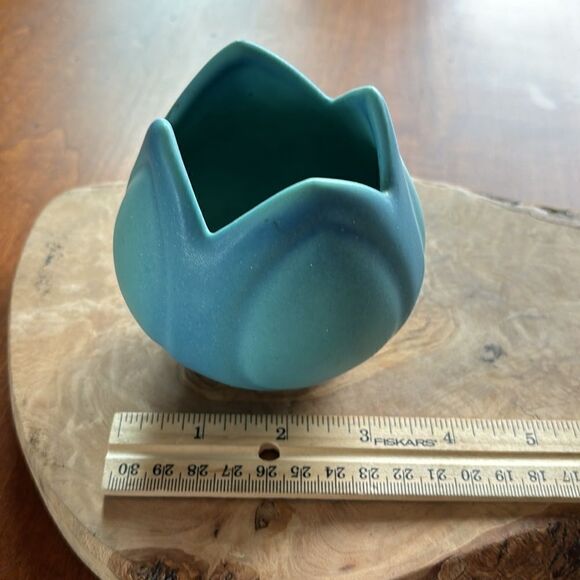 Van Briggle “Tulip” Vase - Picture 4 of 6